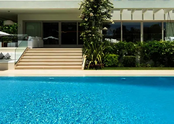 Unforgettable Sunrises Mamaia